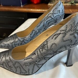 Gray Satin Sequin Embellished High Heel Jennifer Moore Pumps Shoes Size 9B